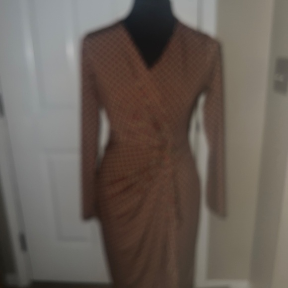 Michael Kors Red Gold Black Chain Print Long Sleeve Dress - Picture 14 of 15